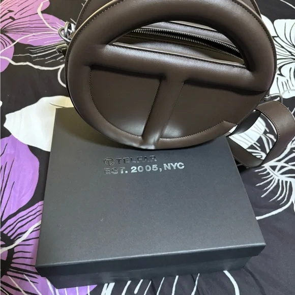 Telfar Brown Circle Bag - Picture 2 of 11